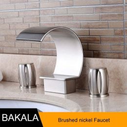 BAKALA Luxury Brass wall mounted waterfall bathtub faucet for the (Color: Brushed)